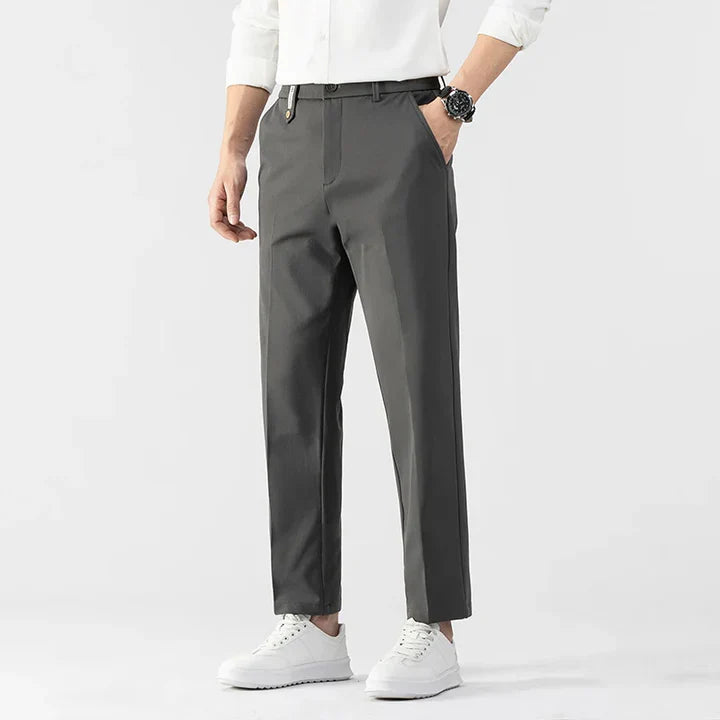 Bramhall slim-fit stretch pants in a modern cut, designed for all-day comfort and sharp everyday style