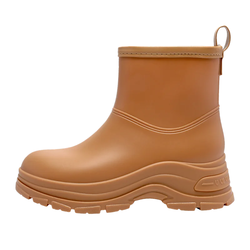 Morgan women's black thick sole winter boots with non-slip grip for icy conditions