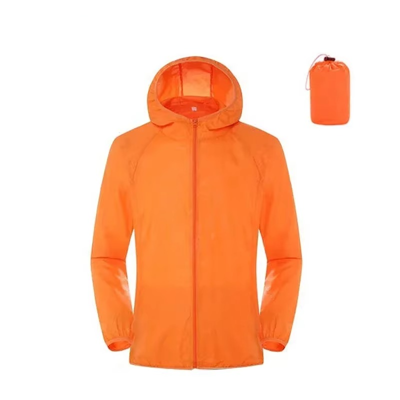 Lightweight waterproof windbreaker raincoat for men and women, ideal for hiking and climbing