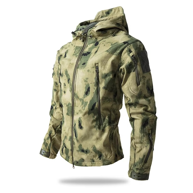 Men's navy soft shell fleece jacket windproof lightweight layering outdoor warmth