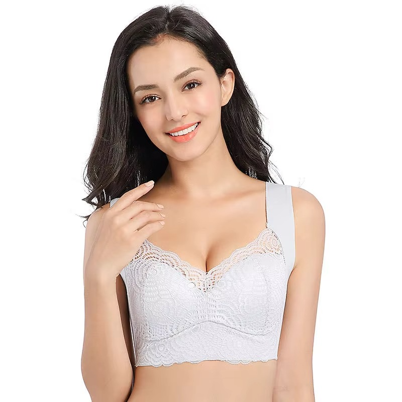 Nude lace lifting bra with supportive underwire and full-coverage cups for curvy figures