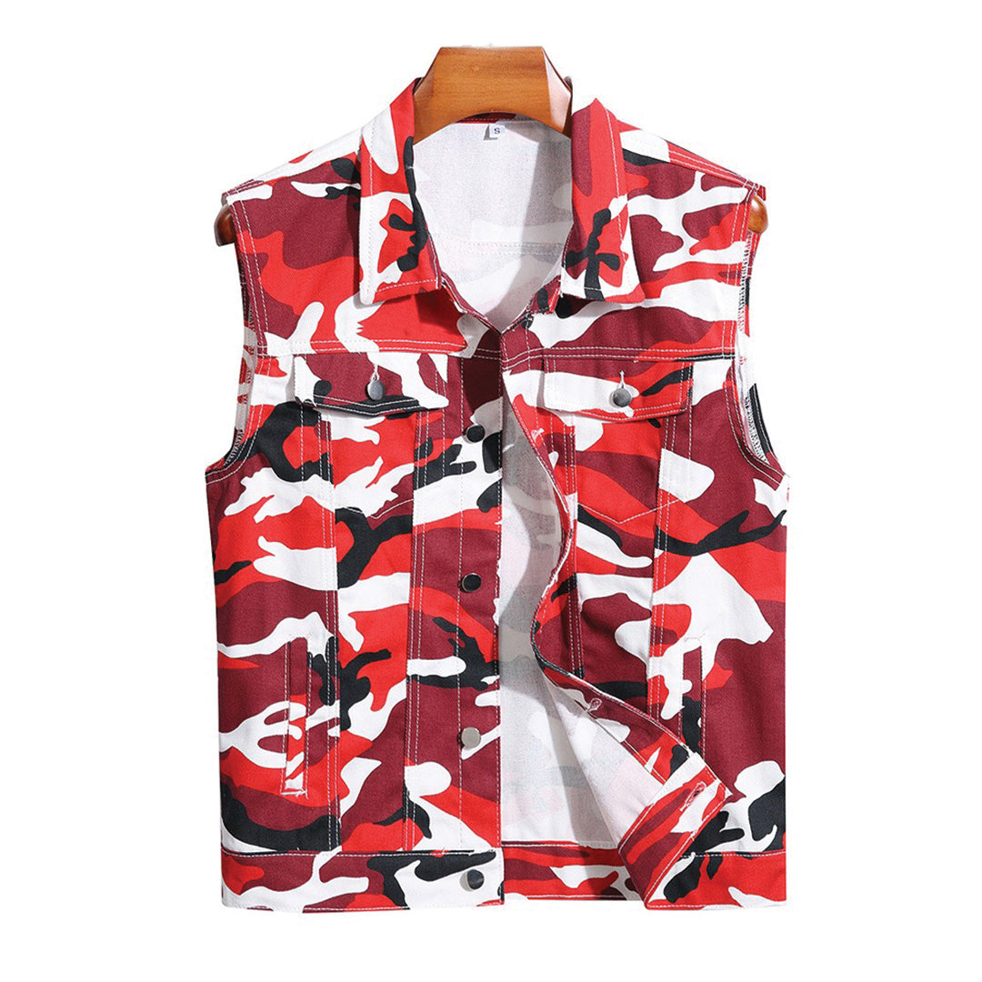 Men's regular fit denim camo vest with bold camouflage pattern and functional snap front closure