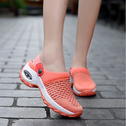 Women's breathable mesh clogs with comfort support, lightweight comfort walking sandals in neutral tones
