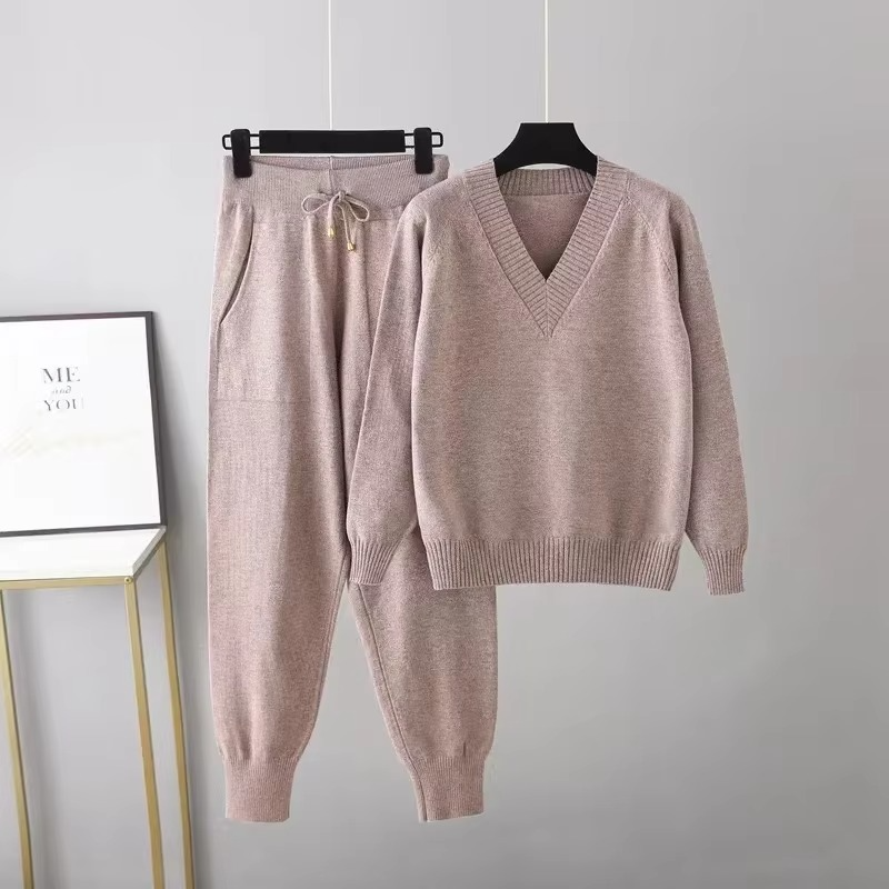 2024 Autumn Winter Women’s Knitted V Neck Sweater and Pants Two Piece Set