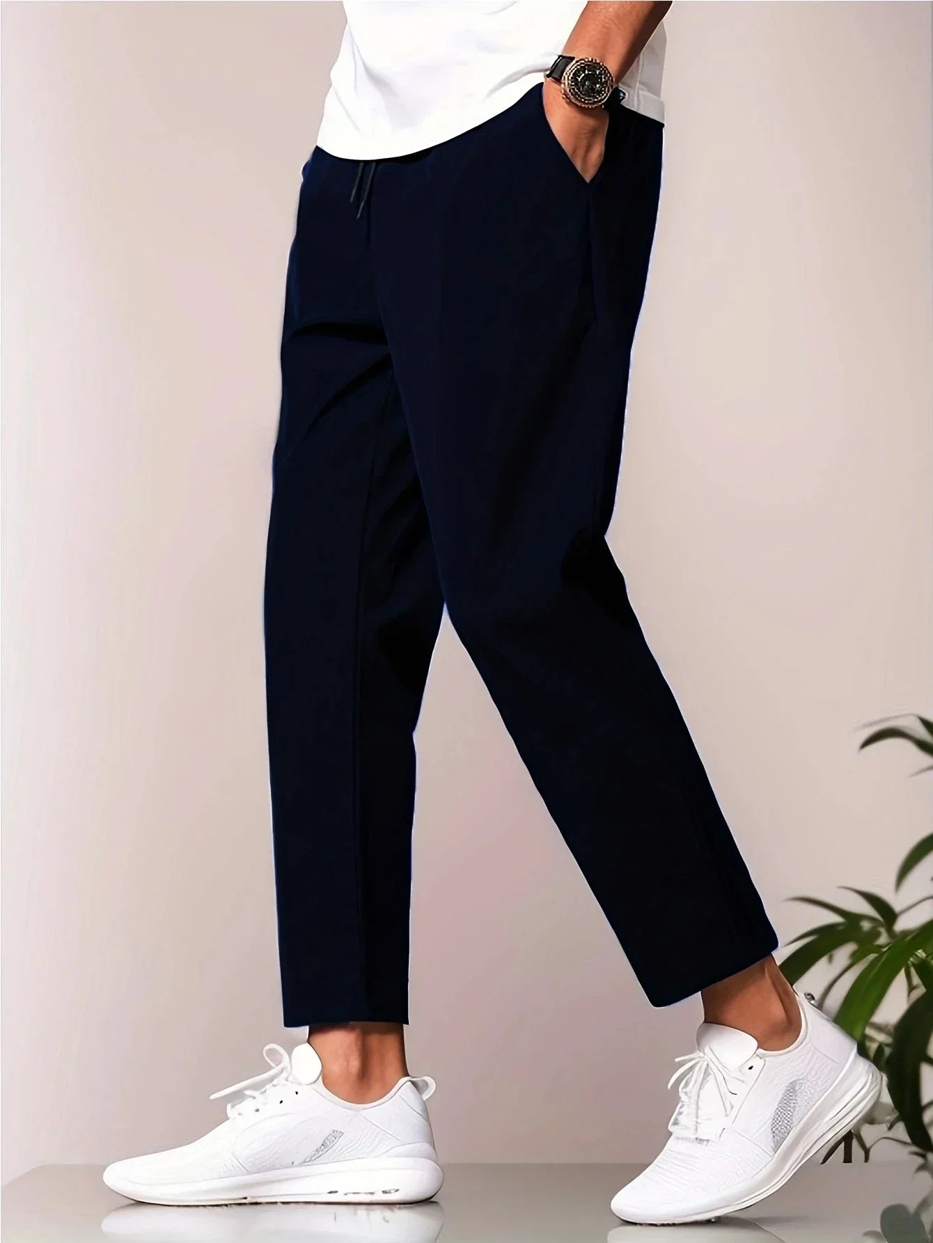 FormaFit lightweight casual pants in relaxed fit, breathable fabric for effortless spring smart-casual style