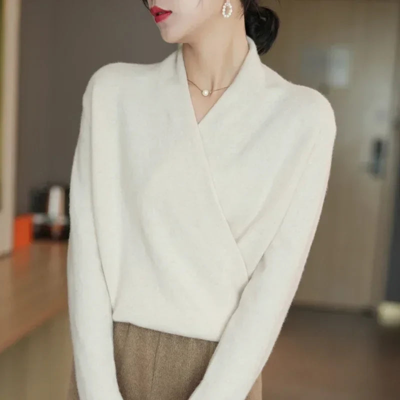 Ivory cashmere wool crossed wrap sweater loose fit V-neck hip-length with rolled cuffs