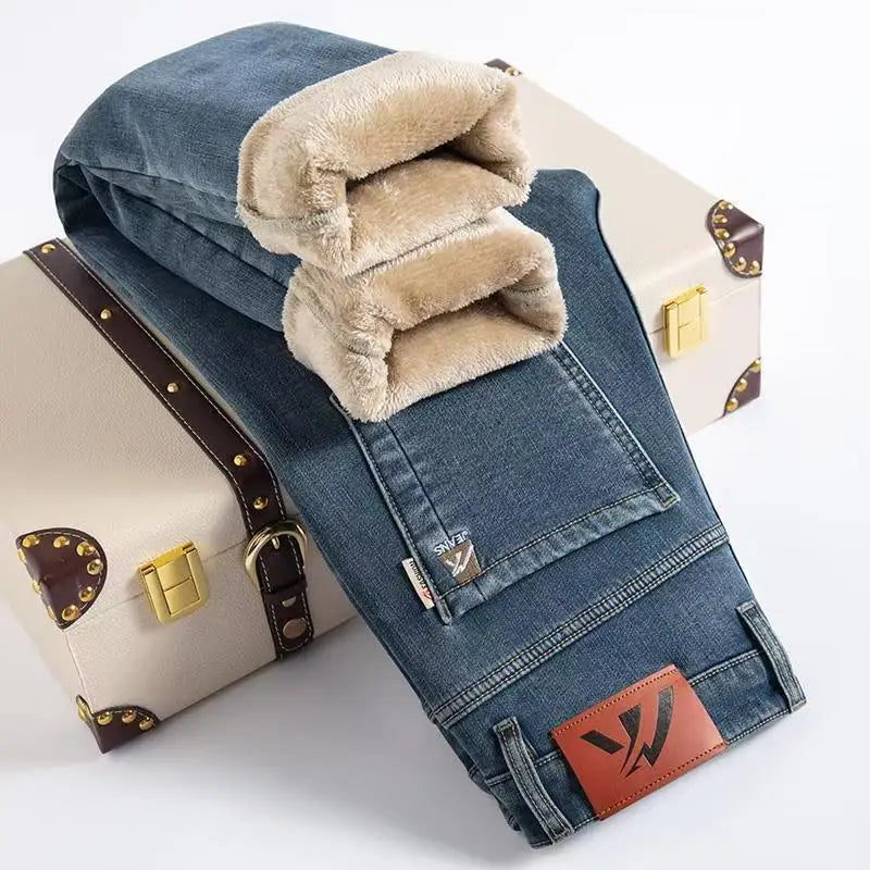 Men's fleece-lined straight leg winter jeans in premium stretch denim with thermal interior