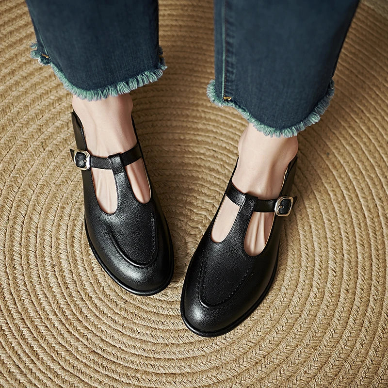 Women's vintage T-strap Mary Jane flats round toe low block heel buckle closure pumps