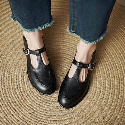 Women's vintage T-strap Mary Jane flats round toe low block heel buckle closure pumps