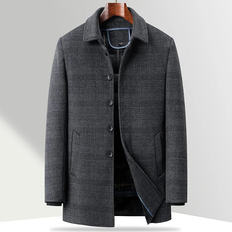 Wellsbury plaid overcoat in neutral tones, tailored fit with detachable quilted lining