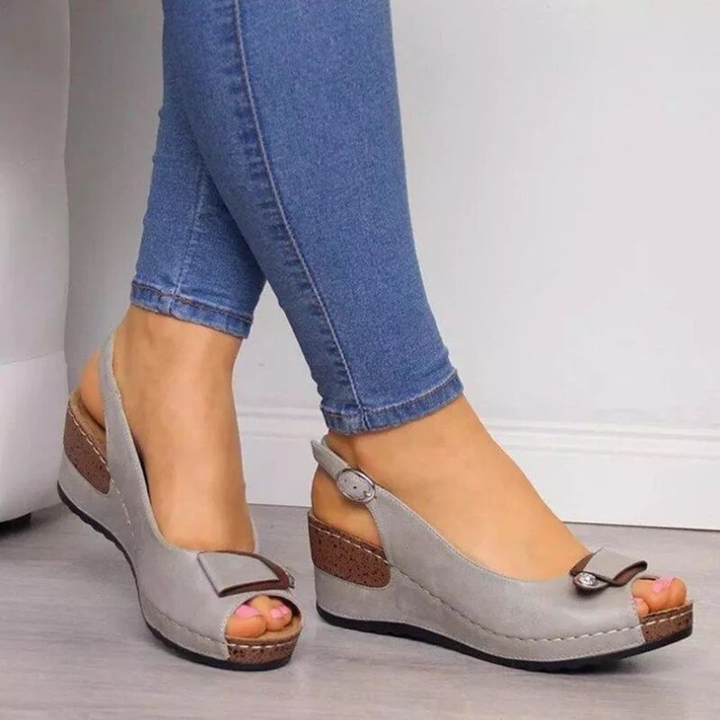 Women's comfort cushioned sandals with contoured footbed for comfort support and pain-free comfort