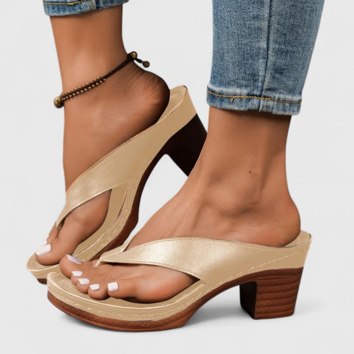Women's block heel thong sandals with platform sole, chunky stacked wood-effect heel, leather-look strap