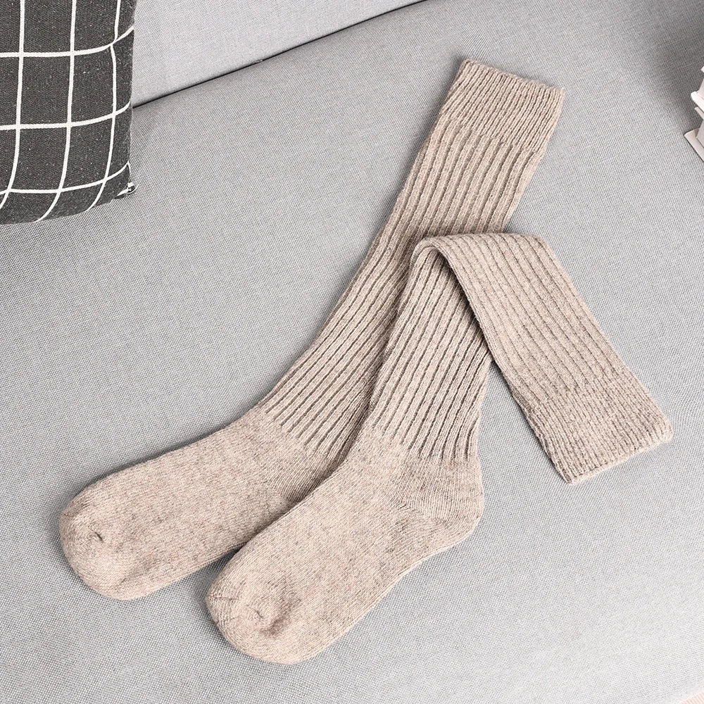 Soft cashmere cotton blend socks 8-pack autumn bundle with reinforced heel and toe stretch fit