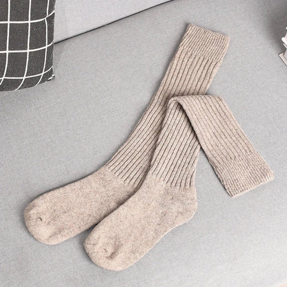 Soft cashmere cotton blend socks 8-pack autumn bundle with reinforced heel and toe stretch fit