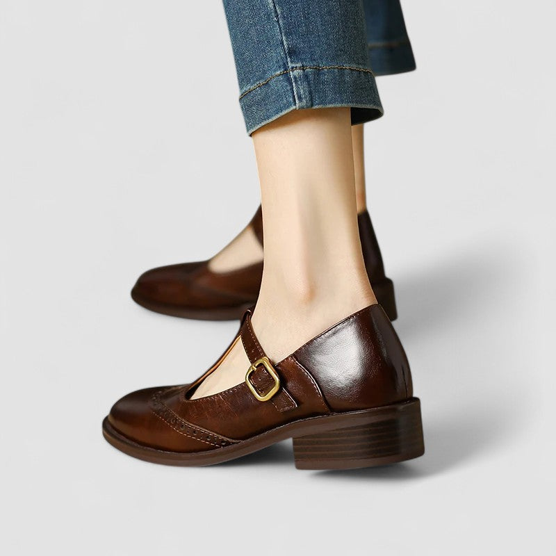 Casual women's Mary Jane shoes in neutral tones with cushioned insole and classic ankle strap