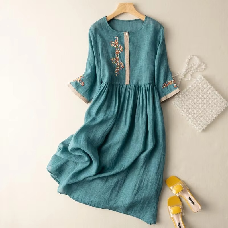 White cotton linen sleeveless A-line summer dress with Chinese ethnic-inspired French silhouette detailing