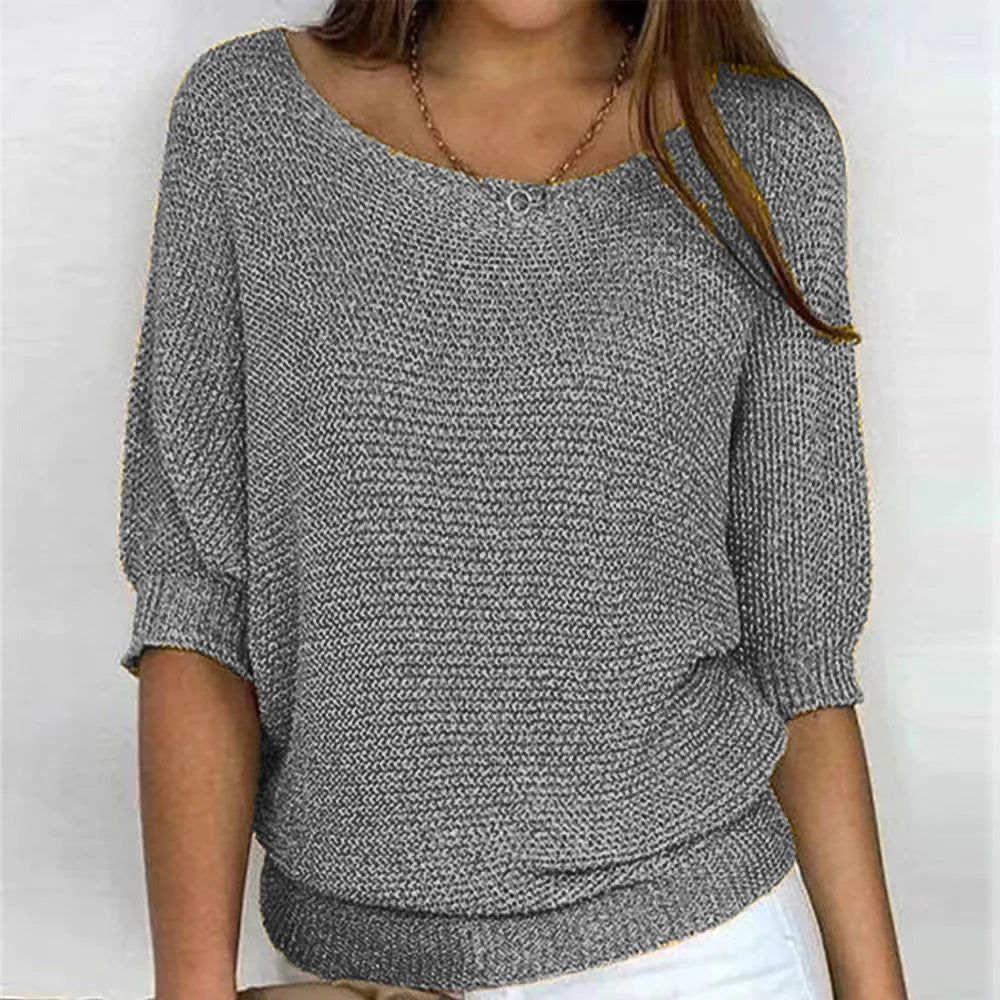 Women's loose fit knit sweater round neck three-quarter sleeves soft everyday essential