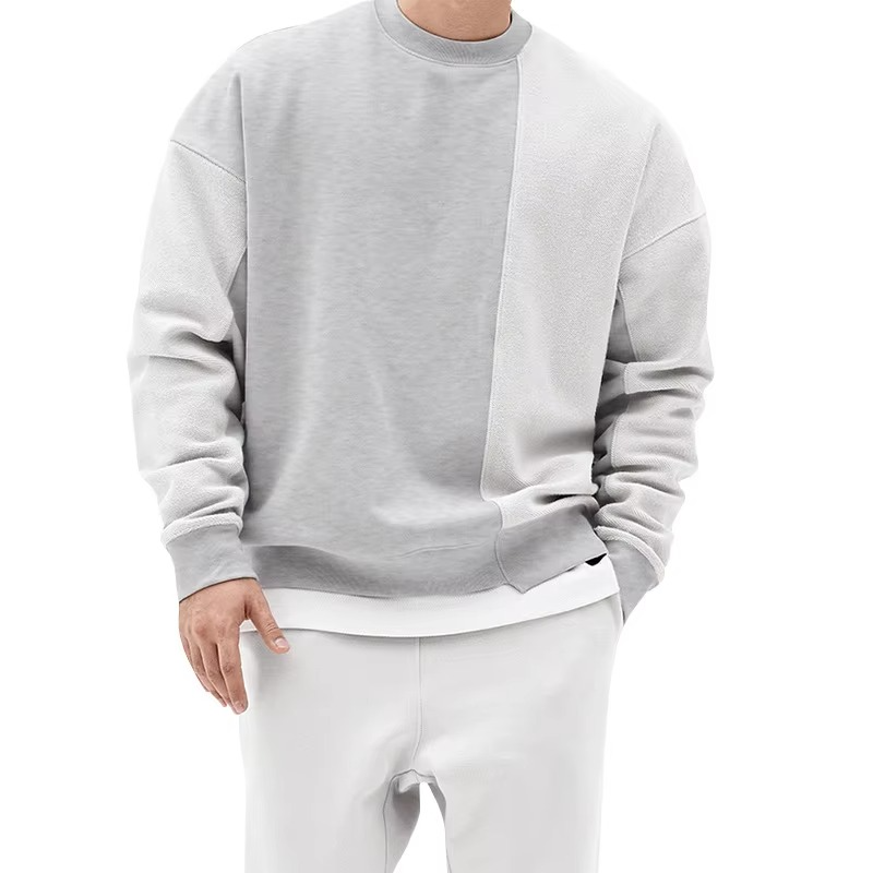 Men's loose fit crew neck gym pullover sweatshirt in casual activewear style with long sleeves
