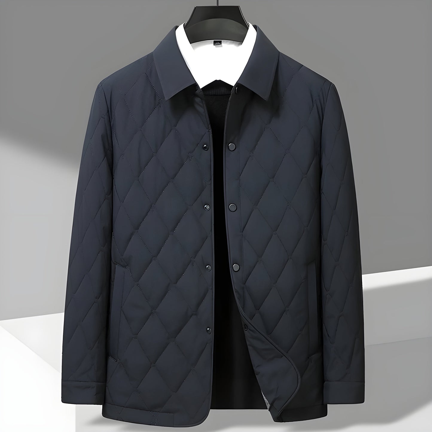 Hamilton quilted jacket in sleek silky fabric with diamond quilting, turn-down collar, and French cuffs