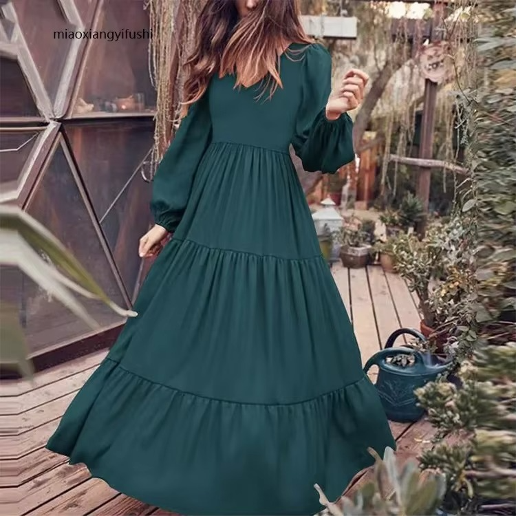Women's retro loose V-neck long sleeve dress, relaxed Korean streetwear silhouette with flattering neckline