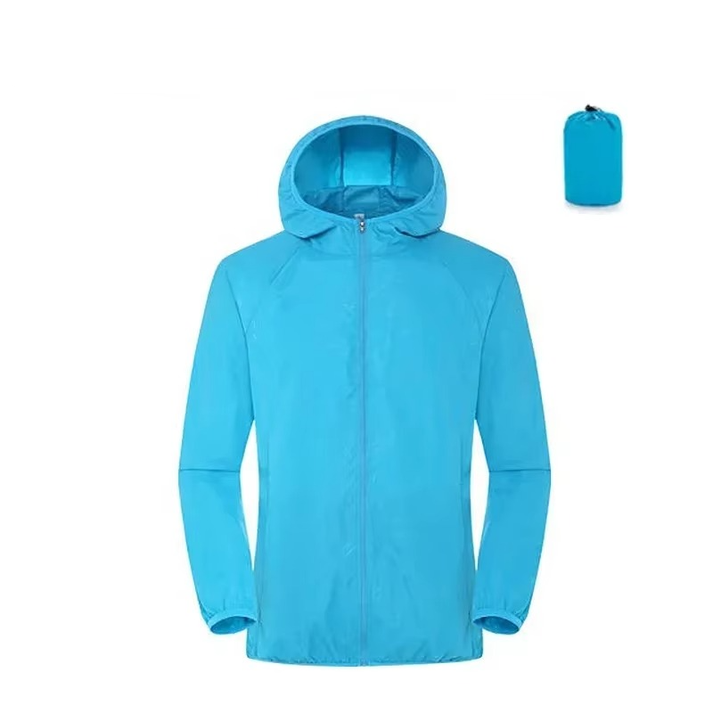 Lightweight waterproof windbreaker raincoat for men and women, packable hiking shell with water-repellent fabric