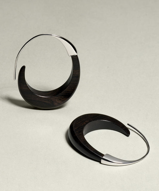 Boucles d'oreilles créoles simples en argent sterling noir et bois de santal - Wavlynn