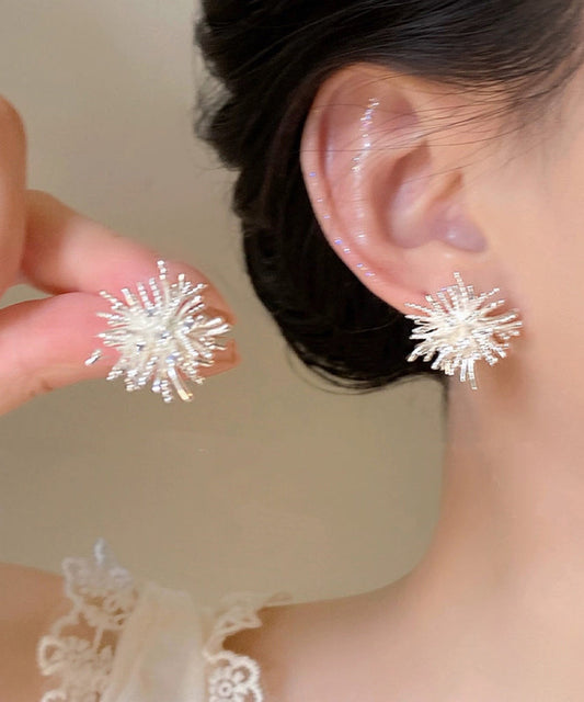 Boucles d'oreilles à tige en soie fine avec pissenlit en cuivre et zircon - Wavlynn