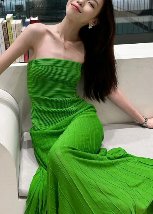 Robe longue en tricot à épaules dénudées et coupe slim verte pour l'été - Wavlynn