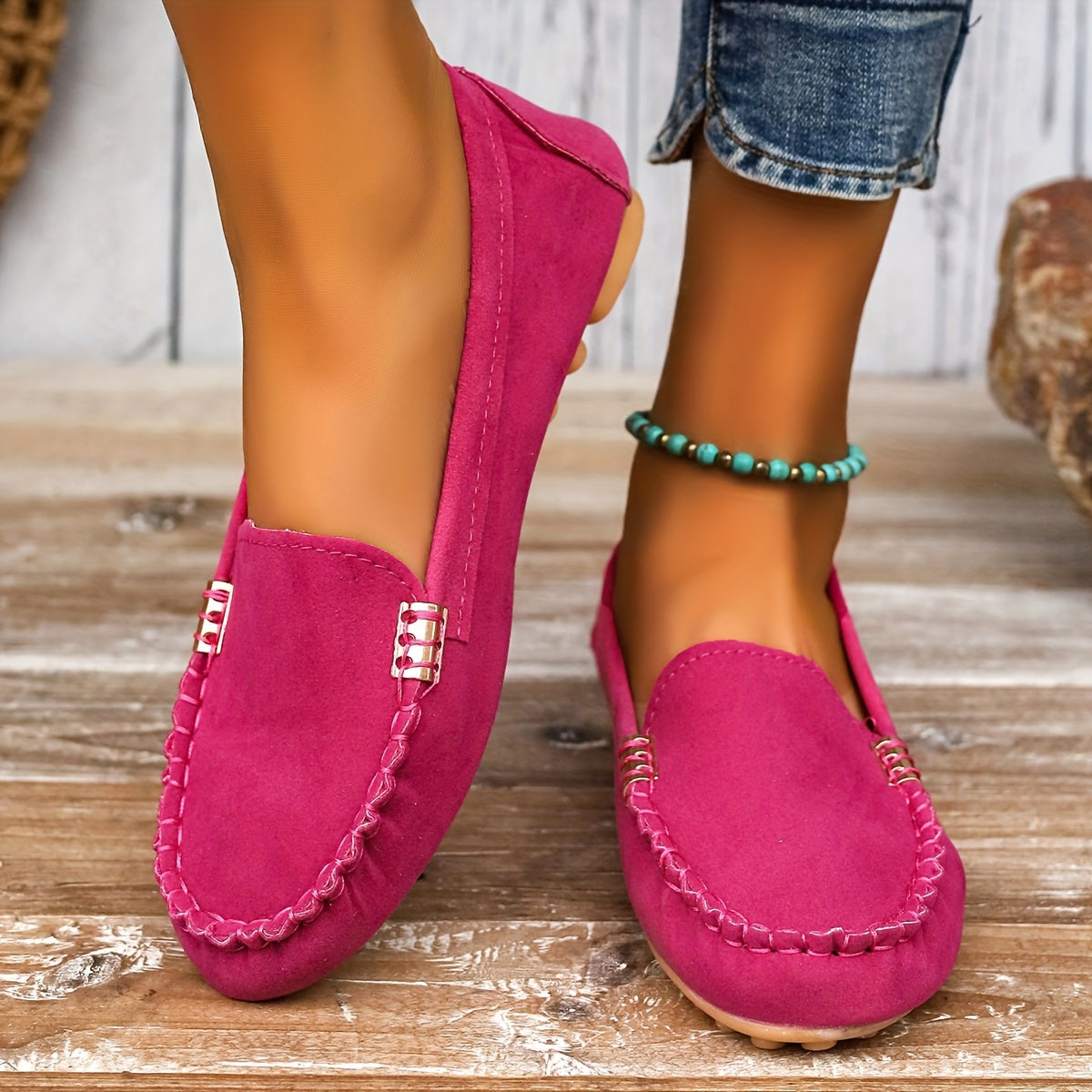 Women's slip-on moccasin loafers in smooth PU leather with effortless casual-chic flat silhouette