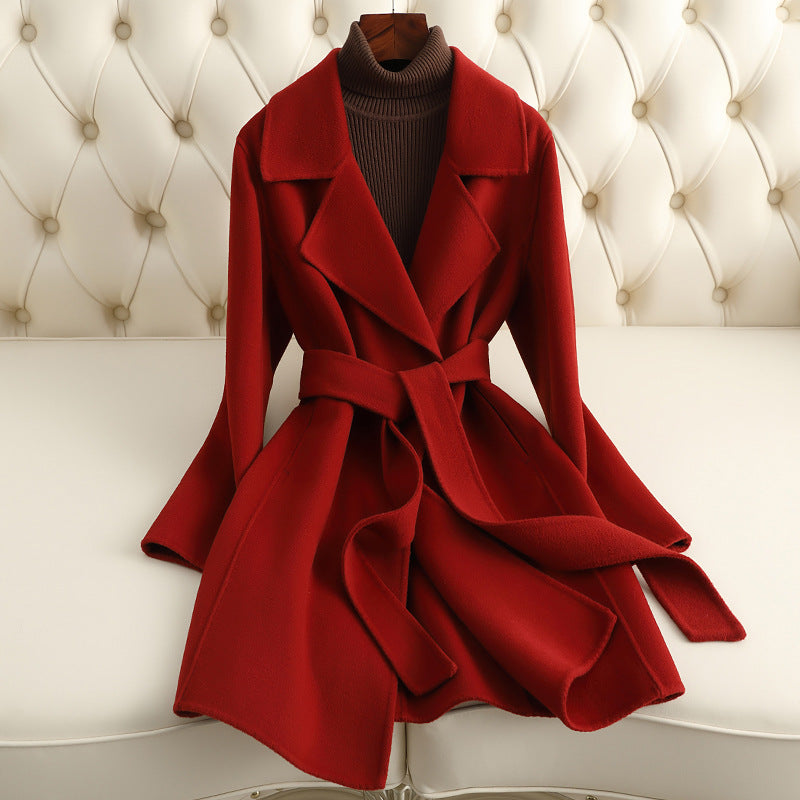 Sofia Amoretti luxe wool coat with chic lapel collar and deep V-neck in timeless hue