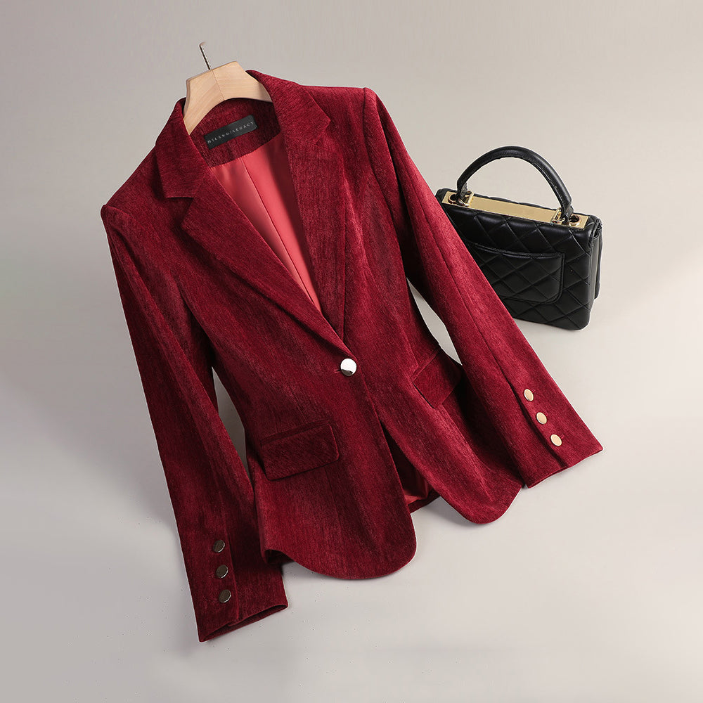 Sofia Amoretti slim-cut velvet blazer in dawn-inspired tones, featuring soft velvet fabric for a luxurious fall look