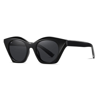 Stella Glamour cat-eye sunglasses with gradient lenses, modern silhouette for chic daily wear
