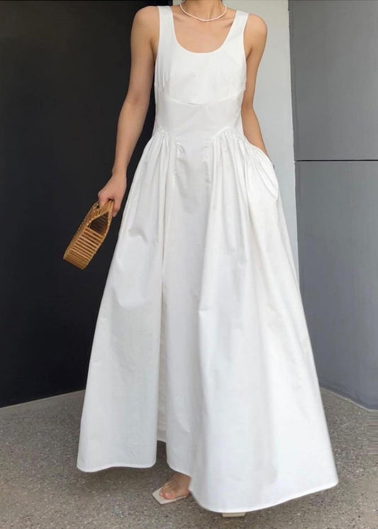 Robe d'été élégante en coton à ourlet extra large et dos nu blanc - Wavlynn