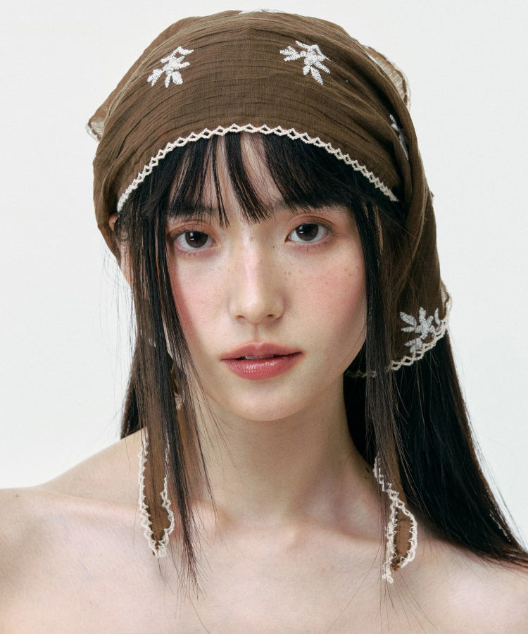 Écharpe triangulaire fine et respirante brodée de style japonais pour l'été - Wavlynn
