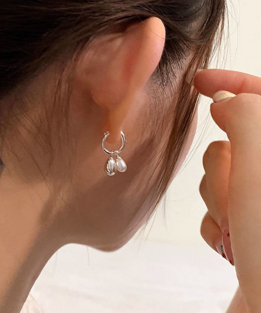 Boucles d'oreilles créoles uniques en soie et métal avec perles et gouttes d'eau - Wavlynn