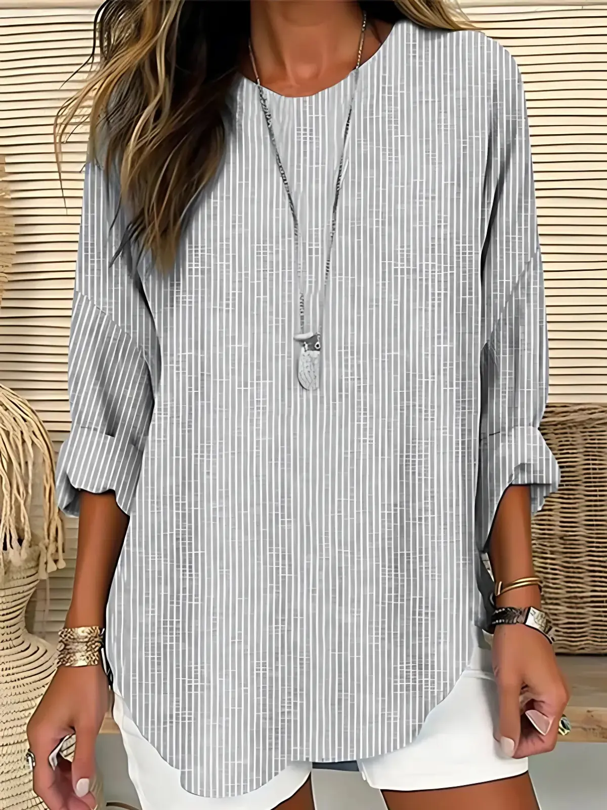 Women's vertical striped lightweight long sleeve blouse with silhouette-lengthening stripe pattern