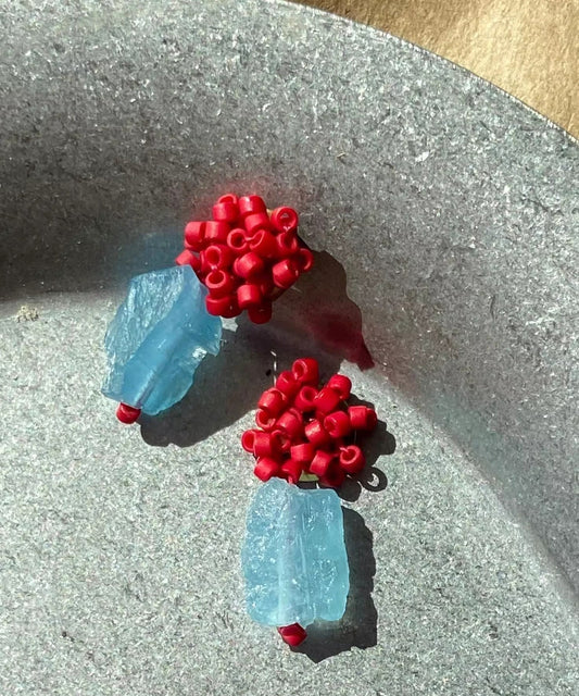 Boucles d'oreilles à tige en alliage rouge Vogue avec perles de pierres précieuses et framboise - Wavlynn