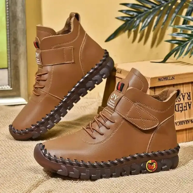 Women's waterproof lace-up winter boots warm stylish comfort modern silhouette city style