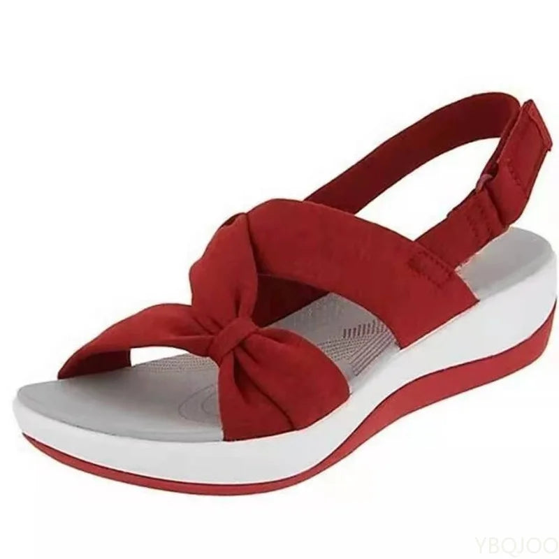 Women's comfort sandals with ergonomic cushioned footbed for all-day comfort and joint support