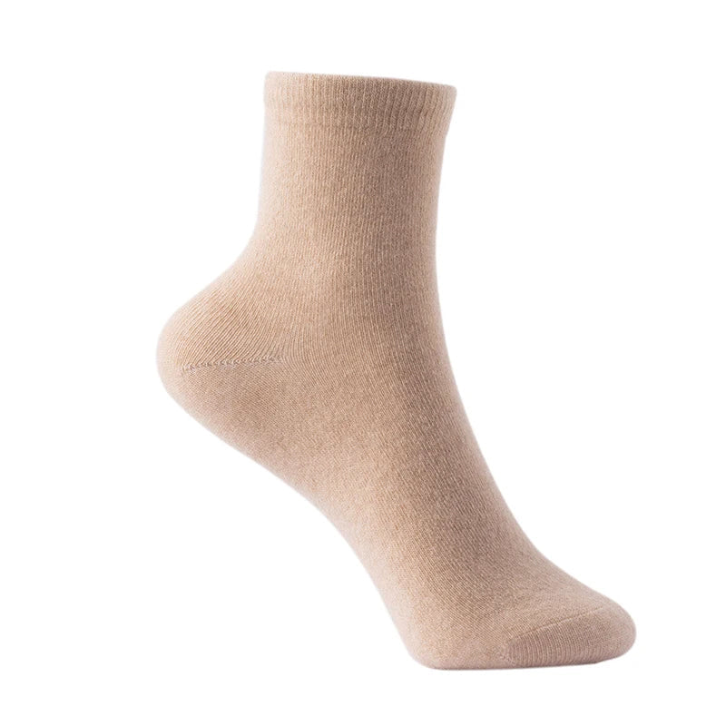 Women's cashmere knit ankle socks in neutral tones, medium thickness, refined texture for cold weather