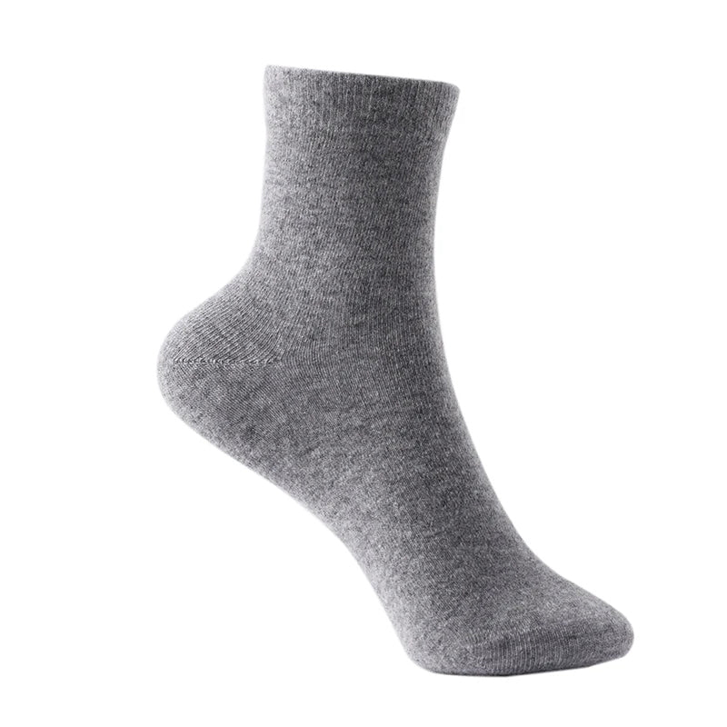 Women's cashmere knit ankle socks in neutral tones, medium-thickness with refined soft texture