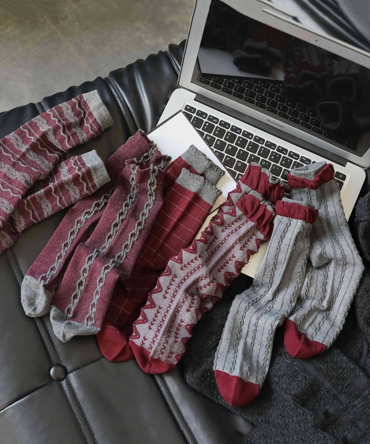 Chaussettes mi-mollet jacquard automne-hiver pour femmes - Wavlynn
