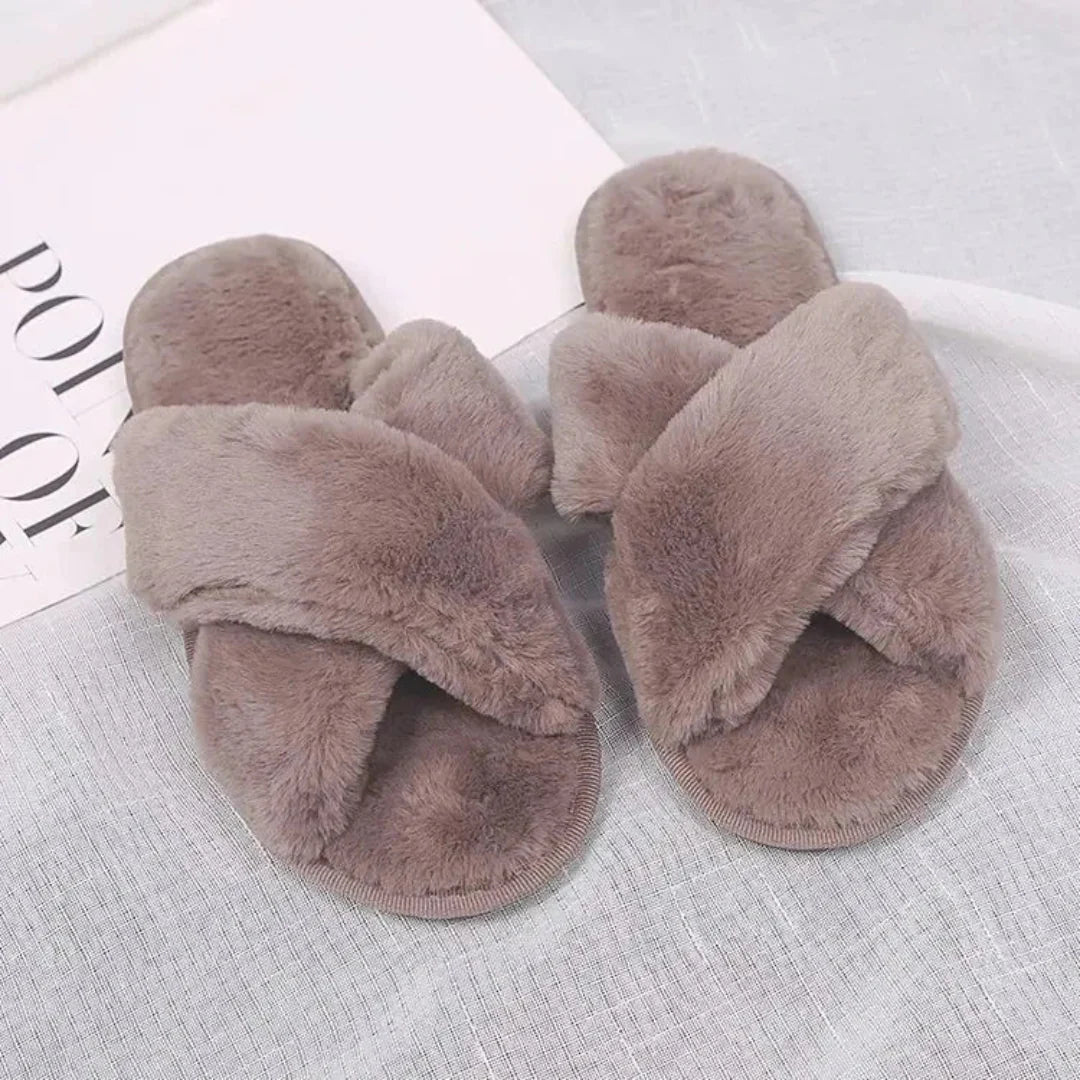 Women's fluffy faux fur cross-band slippers in cozy style with slip-resistant sole for indoor comfort