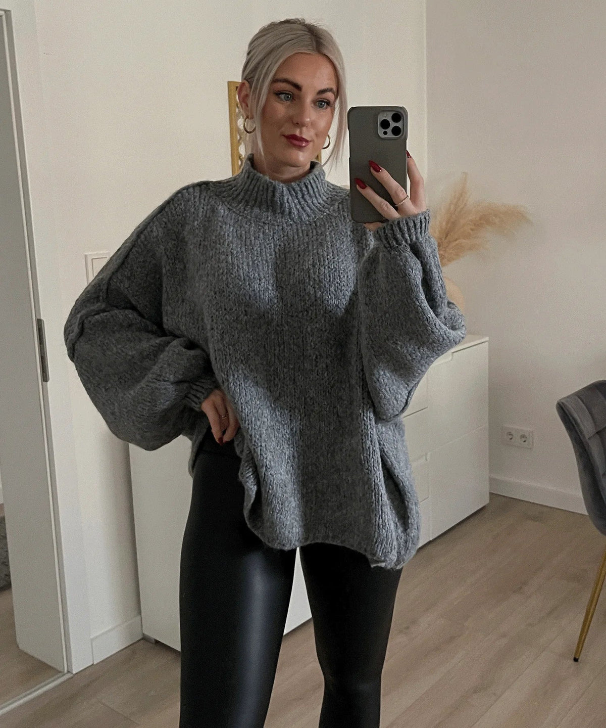 Women's oversized turtleneck sweater cozy winter long sleeve relaxed fit layering essential