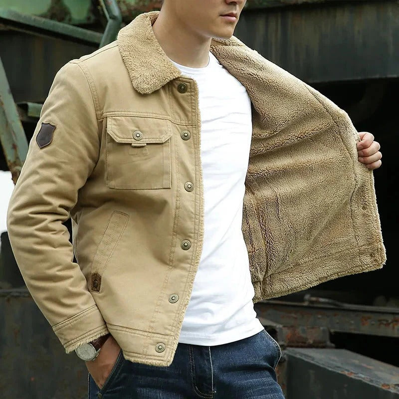 Comfort Jacket structured easy-fit layering piece with soft inner lining for transitional weather