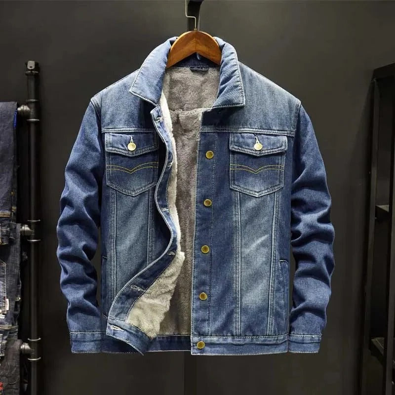 Blue Aureon 1982 denim jacket with soft interior lining, versatile everyday style