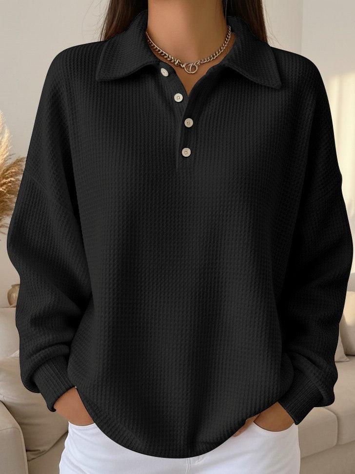 Cream textured polo sweater with knit pattern, classic refined cut and sophisticated collar detail