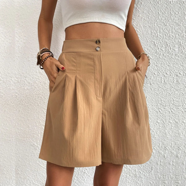 Women's high-waist relaxed shorts in casual chic style with flattering comfortable fit