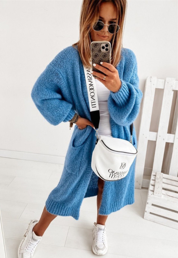 Women's long open-front cardigan in cozy knit, relaxed draped silhouette for effortless winter layering