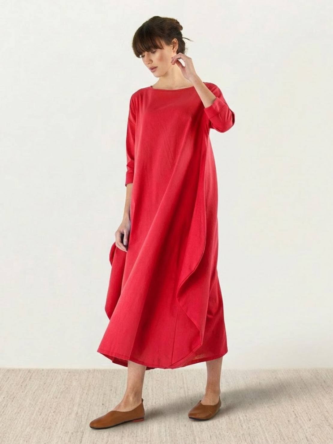 Women's ivory oversized boho maxi dress with 3/4 batwing sleeves and flowing floor-length hem